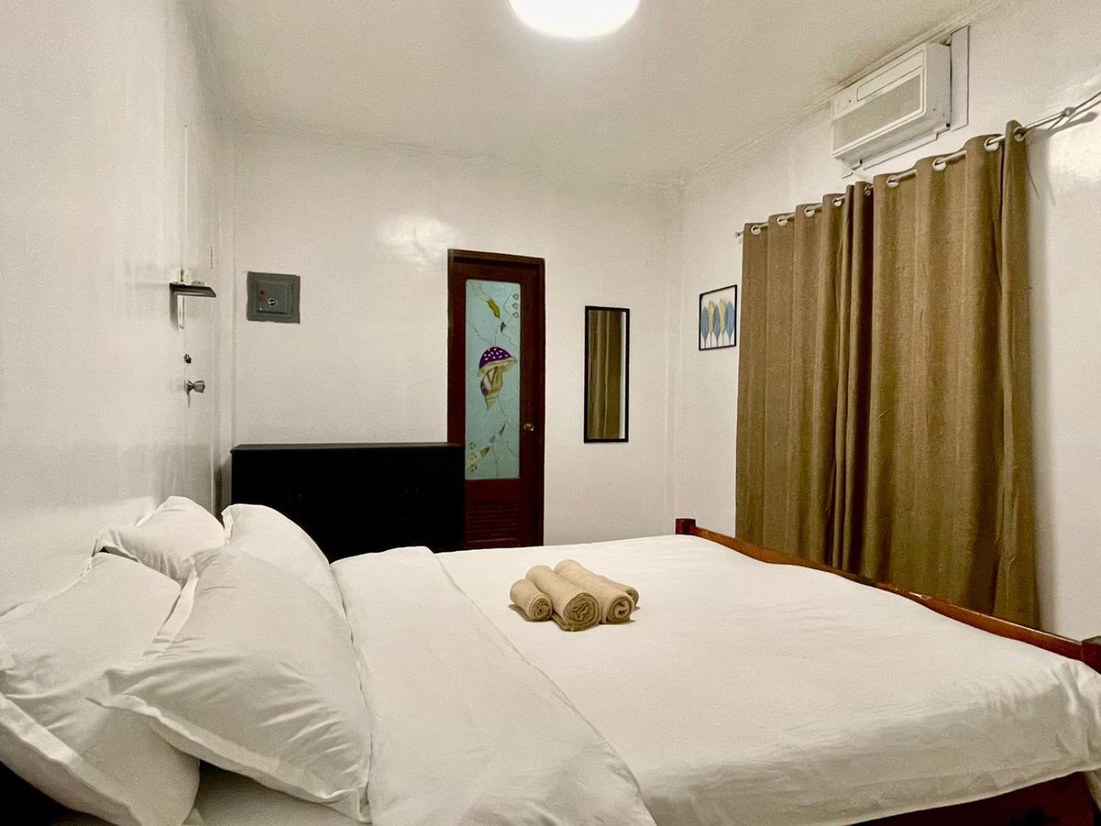 Trail Inn Puerto Princesa Extérieur photo